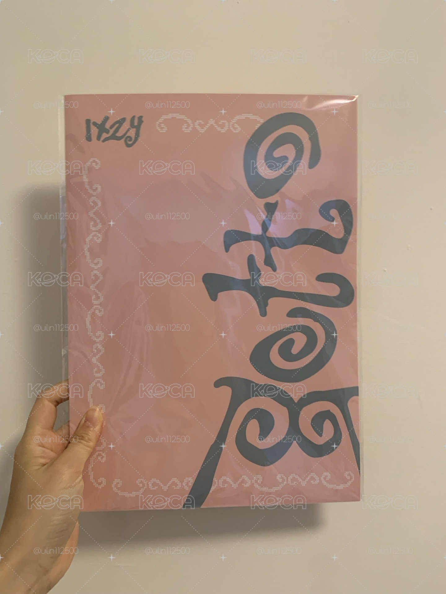 Itzy motto 台北快閃店 A4海報組