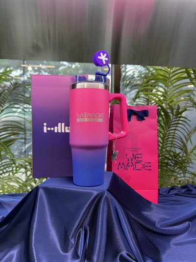 i-dle We made cube咖啡廳MD組