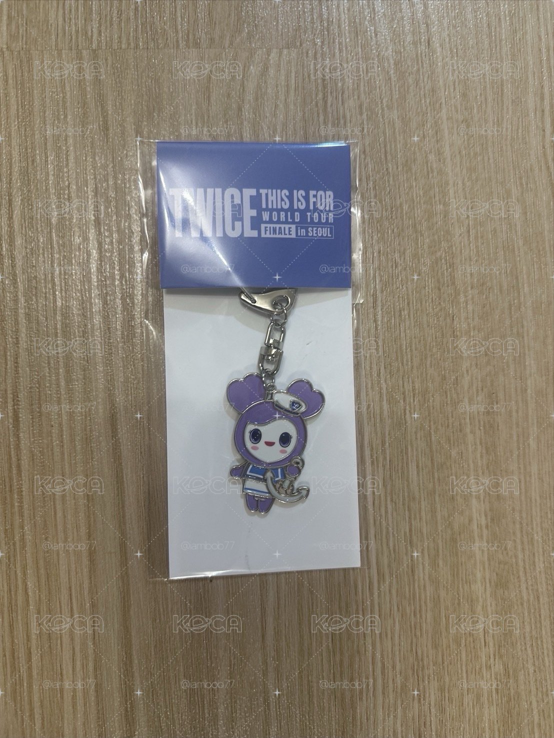 TWICE 安可場快閃店 金屬吊飾 Sana