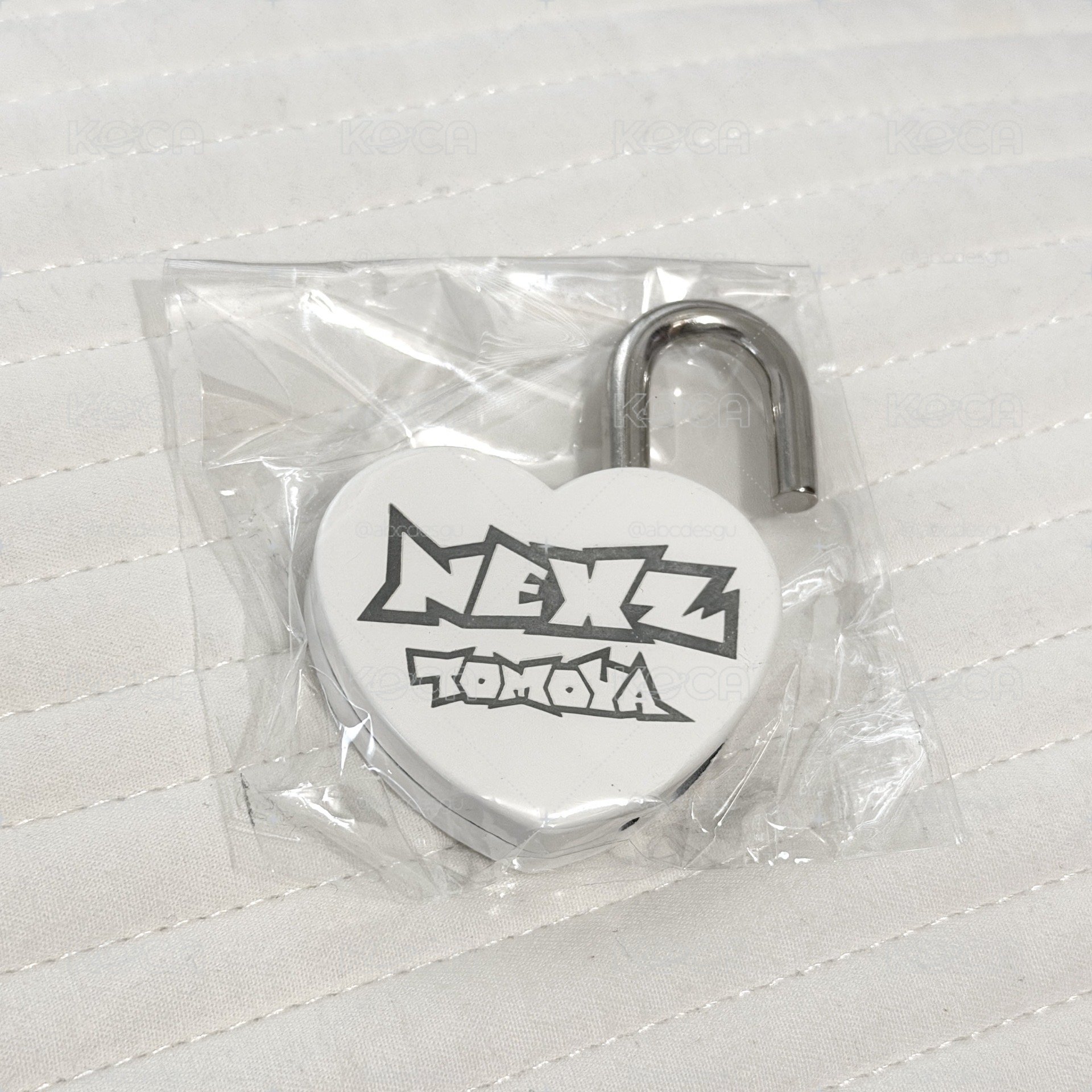 NEXZ大阪空中花園愛心鎖 (Tomoya版)