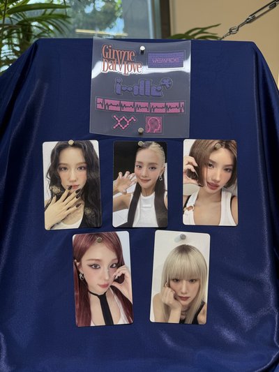 i-dle We made cube咖啡廳MD組