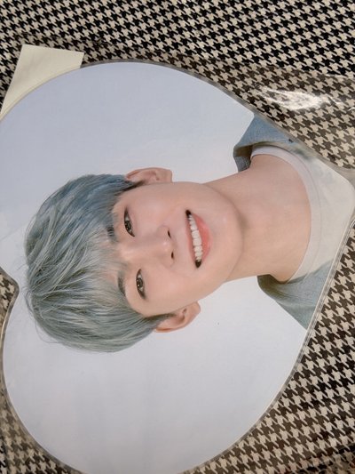 （現貨 紙箱寄出 可當日寄出）seventeen 圓佑 愛心扇 2020 克拉島 扇子 大扇