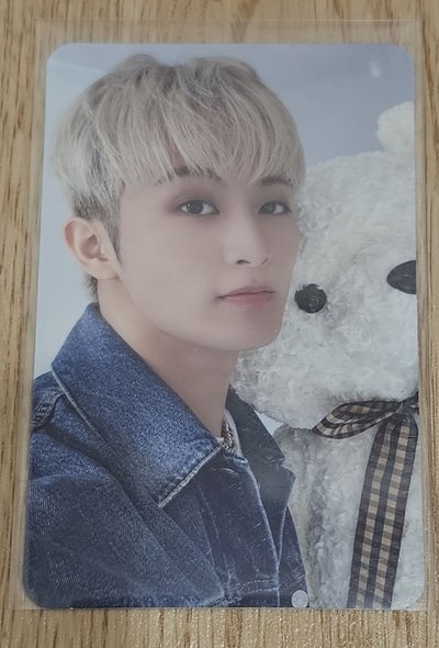 NCT 127 EXHIBITION [THE GREAT UNITY] MARK 