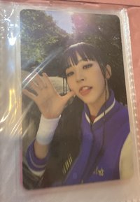 吐舌頭比五