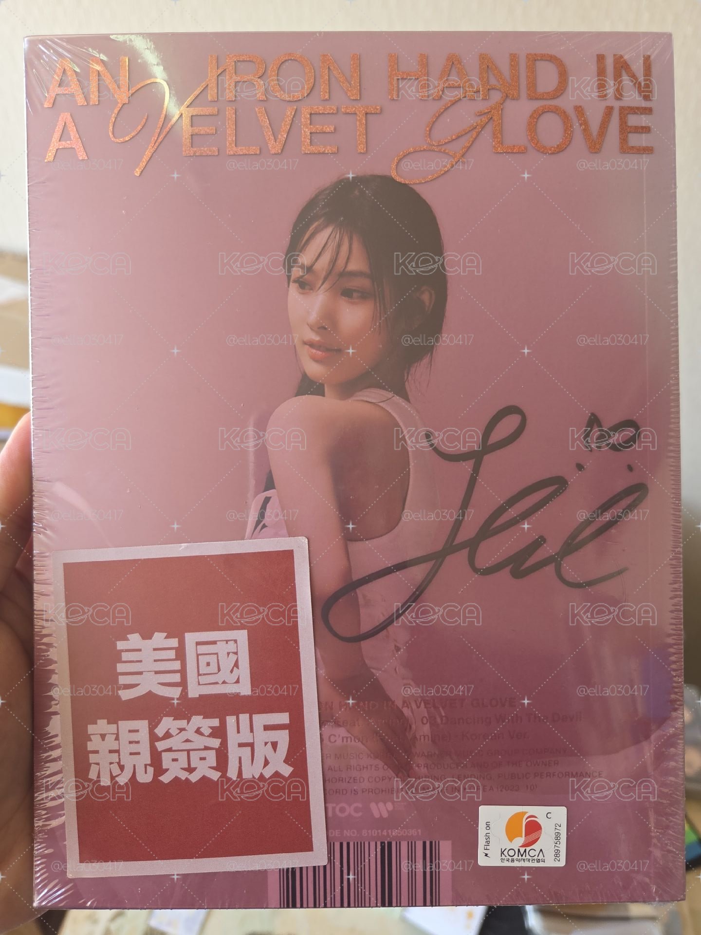 【未拆專】JINI 美國親簽版 An iron hand in a velvet glove 專輯