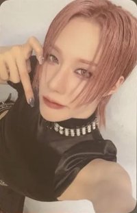 I ONE el 線下1.0 簽售卡 當日著裝/OOTD A