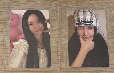 ILLIT YUNAH小卡