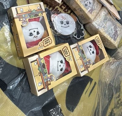 圭美快閃店上海限定多功能收納包| KYUHYUN - KYUMAE BAKERY POP-UP