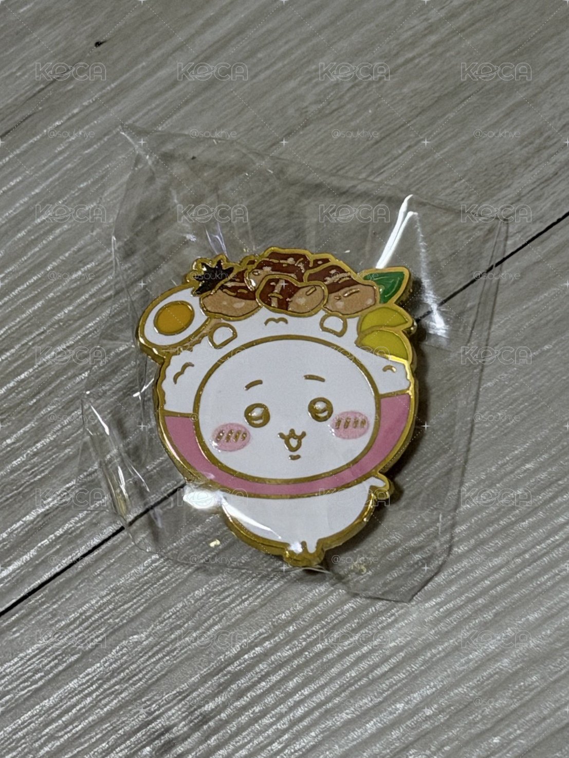 吉伊卡哇金屬胸針