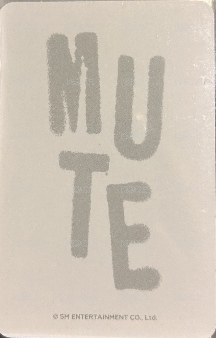 MUTE 隨機卡  背面