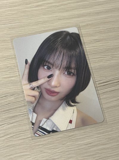 桃yzy簽售卡2.0 中背