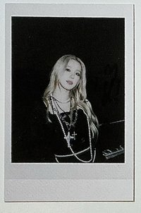 拍立得🖤🐰
