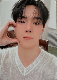 LOVE ME "losing control" 專輯卡 