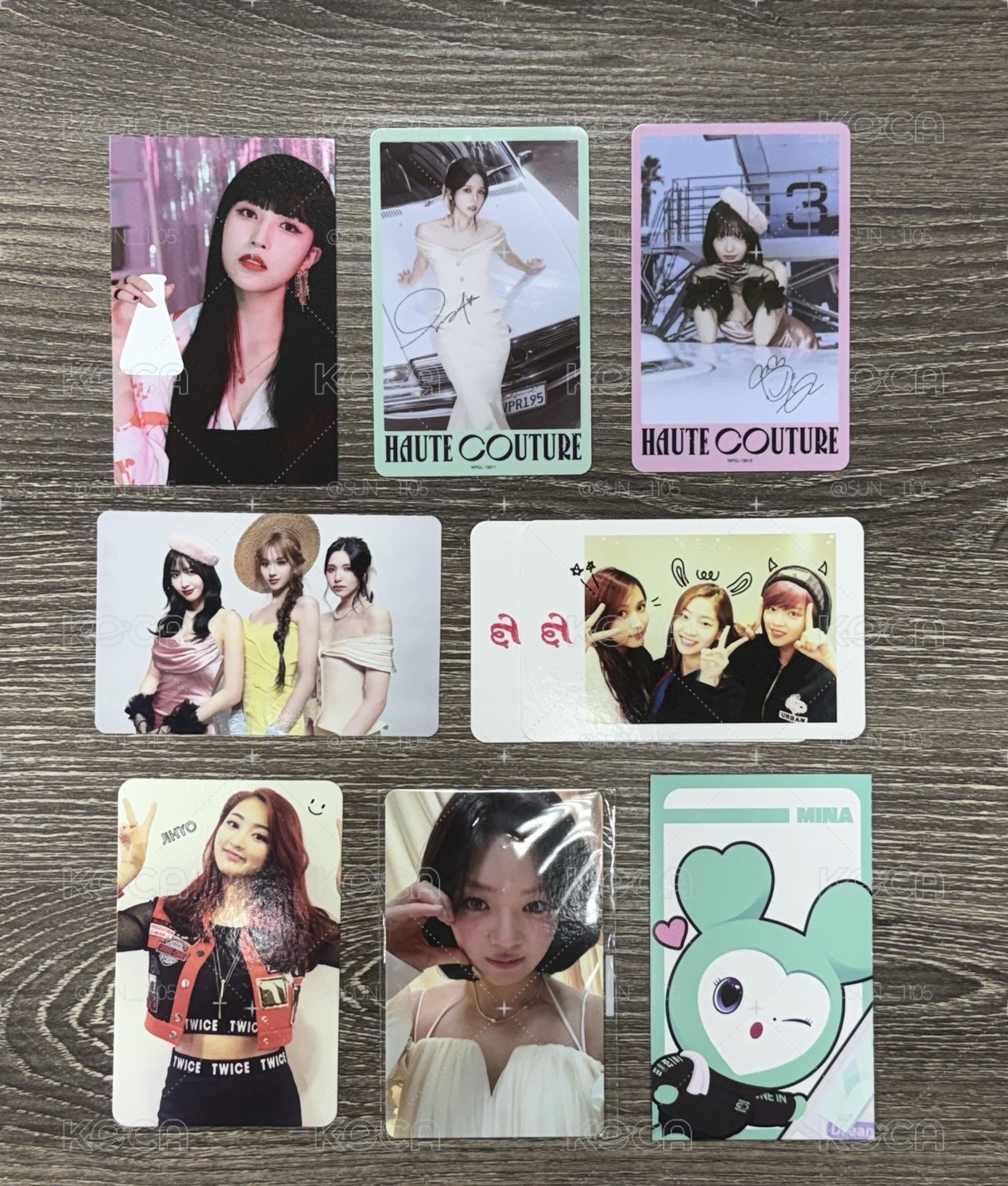 TWICE 小卡區