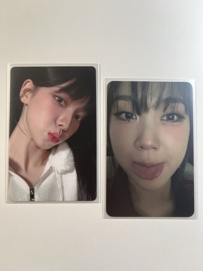 Karina、泳知小卡