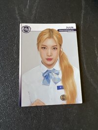 juun校服官拍