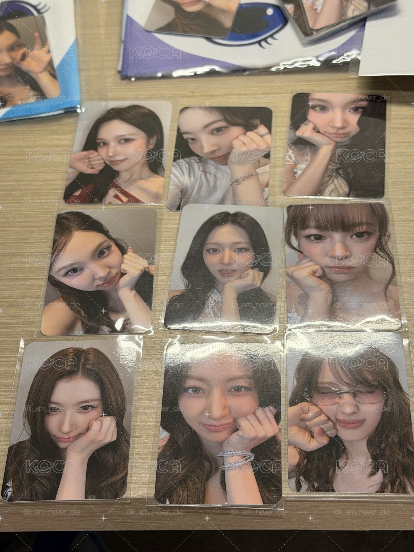 TWICE 滿額卡一套
