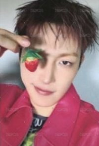 草莓🍓中 單卡