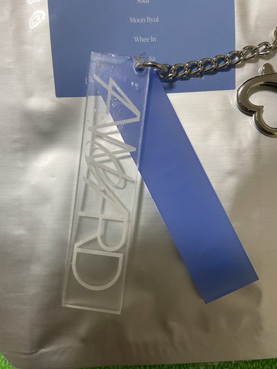 容仙的快閃店證件照鑰匙圈
