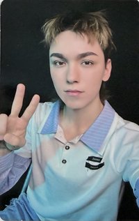 [V8] LIVE A set 周邊卡 
