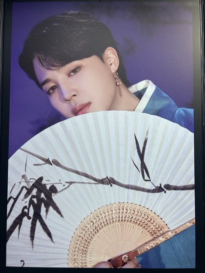 Jimin中秋折疊相片