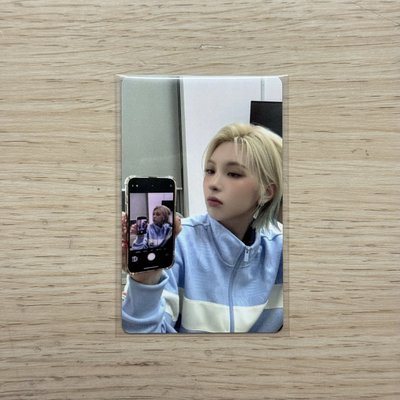 🌟NMIXX 小卡 Bae 對鏡裴