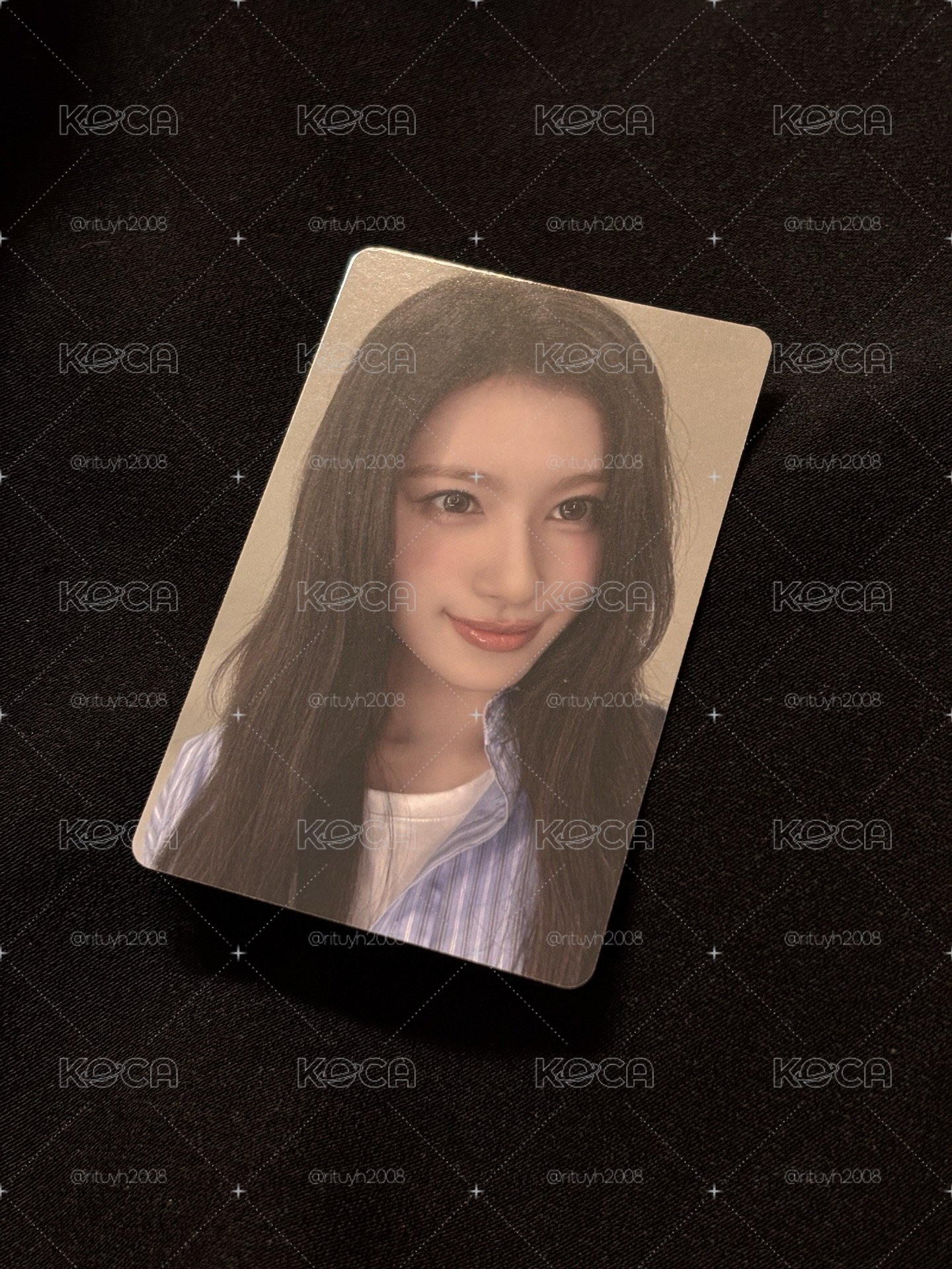 TWICE | 2026 年曆卡 | Sana