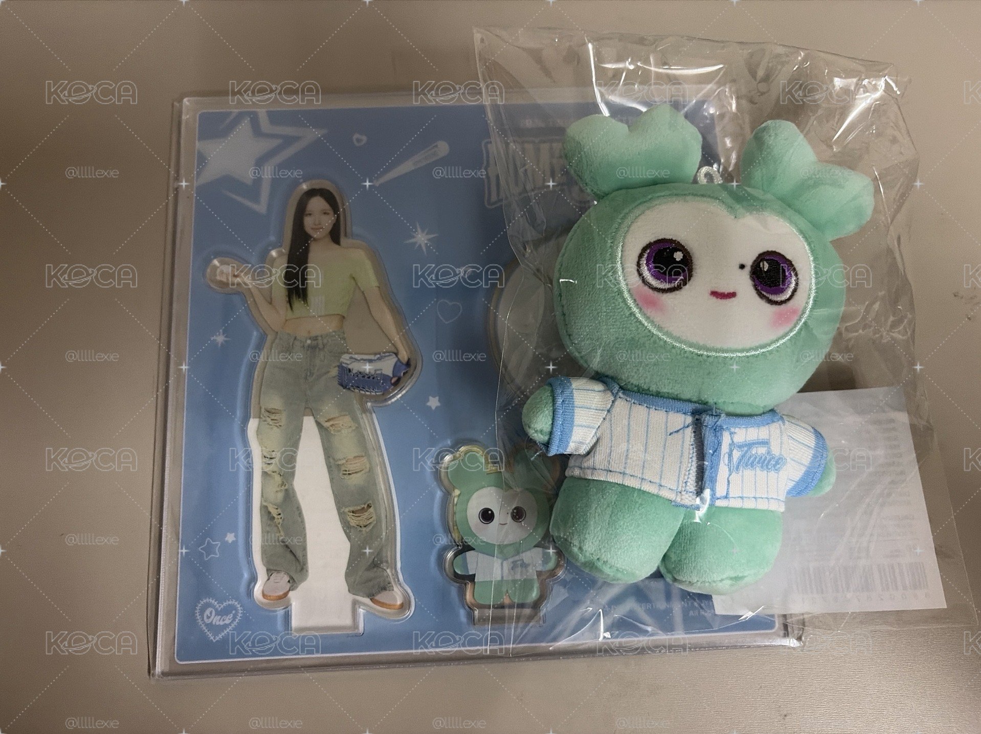 Mina 棒球娃 + 九週年立牌含卡