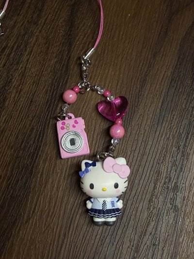 學院吊飾 kitty