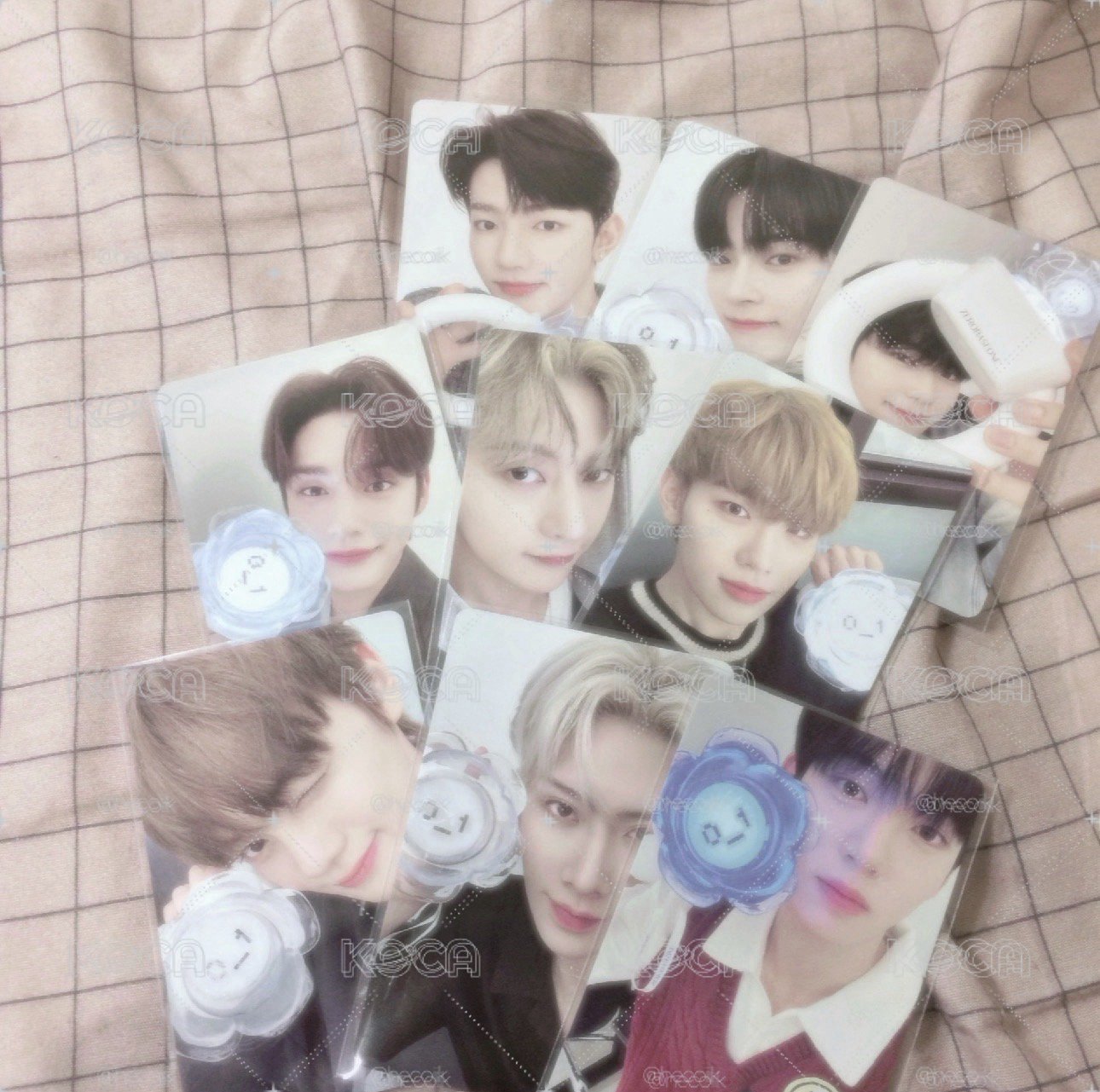 ⤾·˚ ༘ 𝗭𝗘𝗥𝗢𝗕𝗔𝗦𝗘𝗢𝗡𝗘手燈卡一套˚◞♡