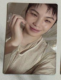 米色衣勳