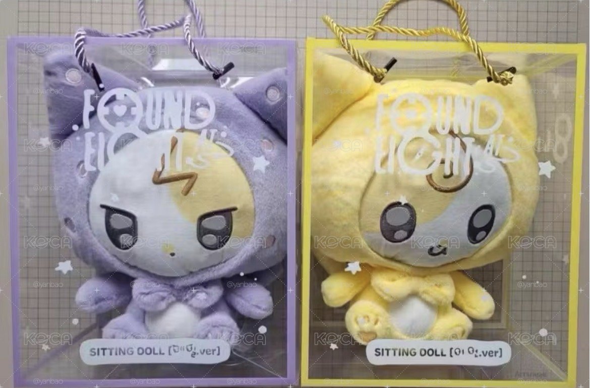 IU FM POP-UP STORE坐娃💜