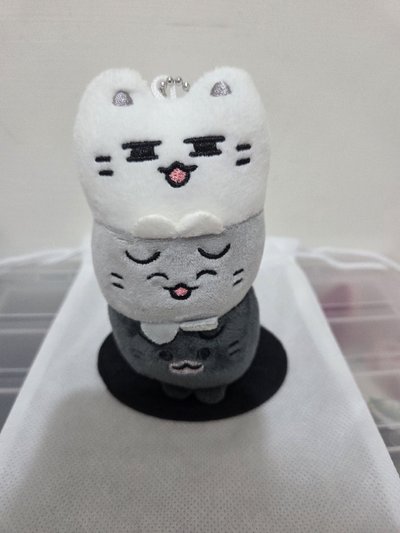 開關鎖俊坐娃