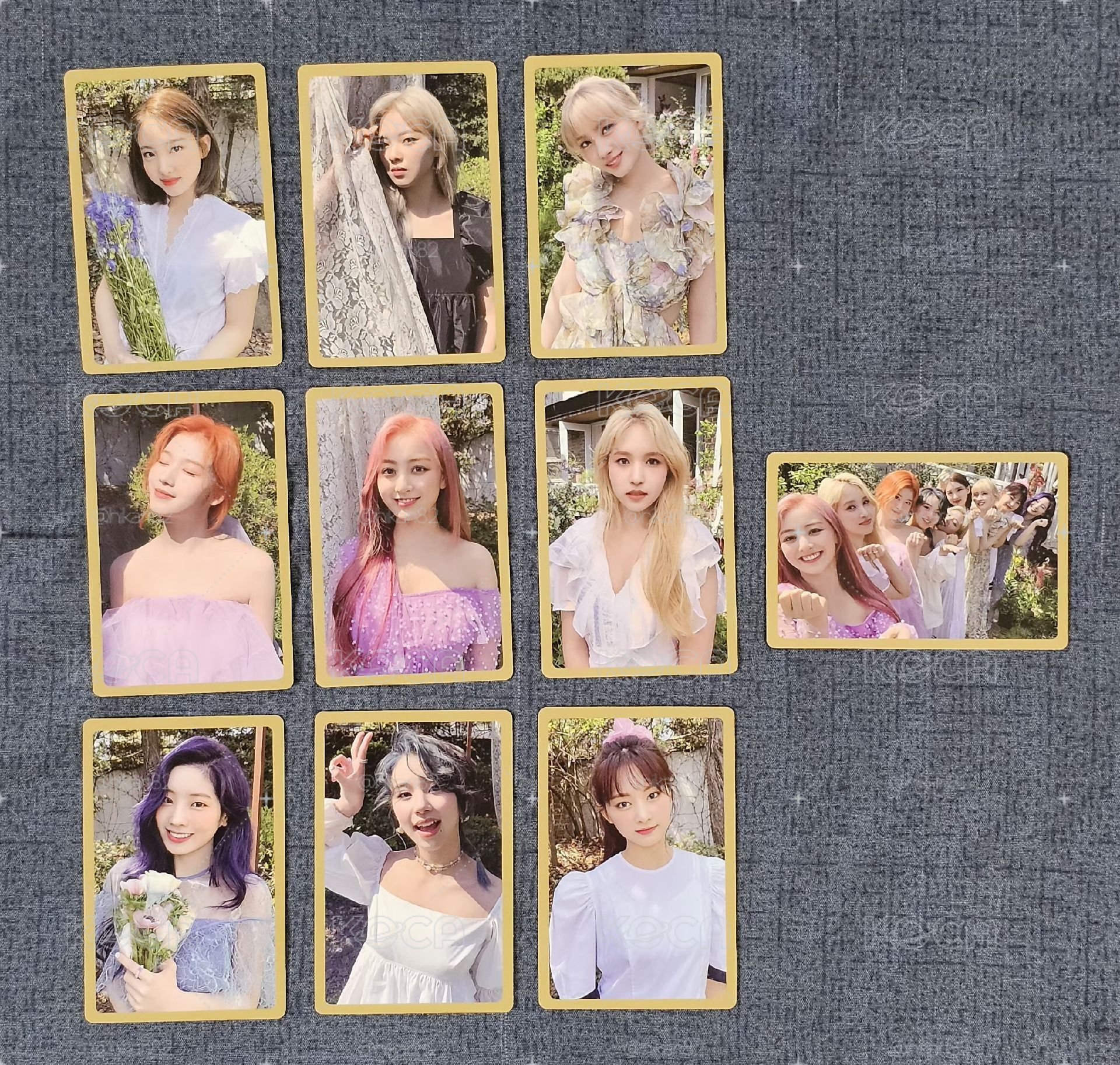 TWICE MORE & MORE全員+團卡
