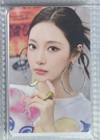25年曆k4特典卡