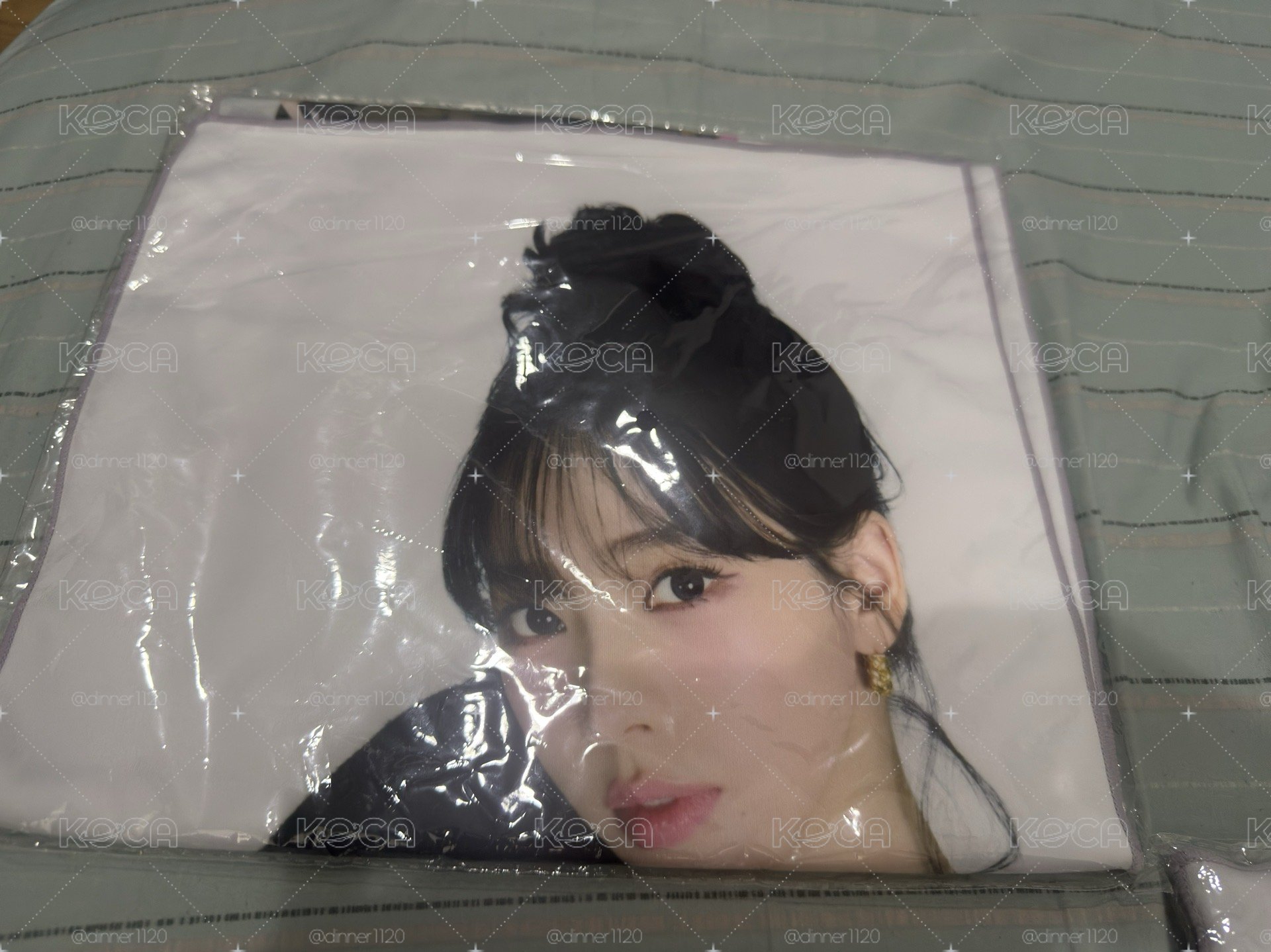 aespa Karina 蛋巡手幅