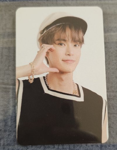 NCT 127 2023 SEASON’S GREETINGS DOYOUNG 