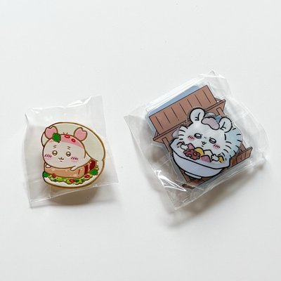 CHIIKAWA DAYS台北特展 古本金屬胸針 小桃立牌
