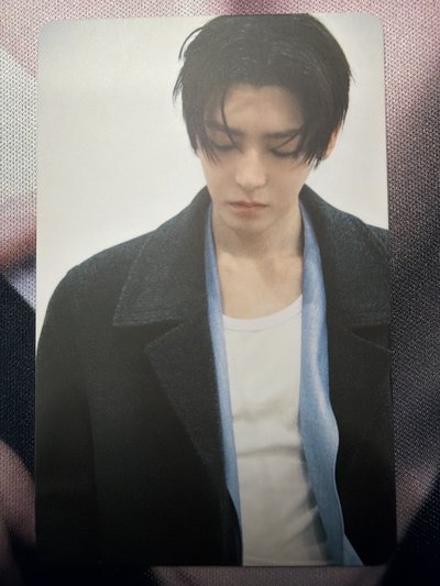 侯明昊費加羅雜誌卡