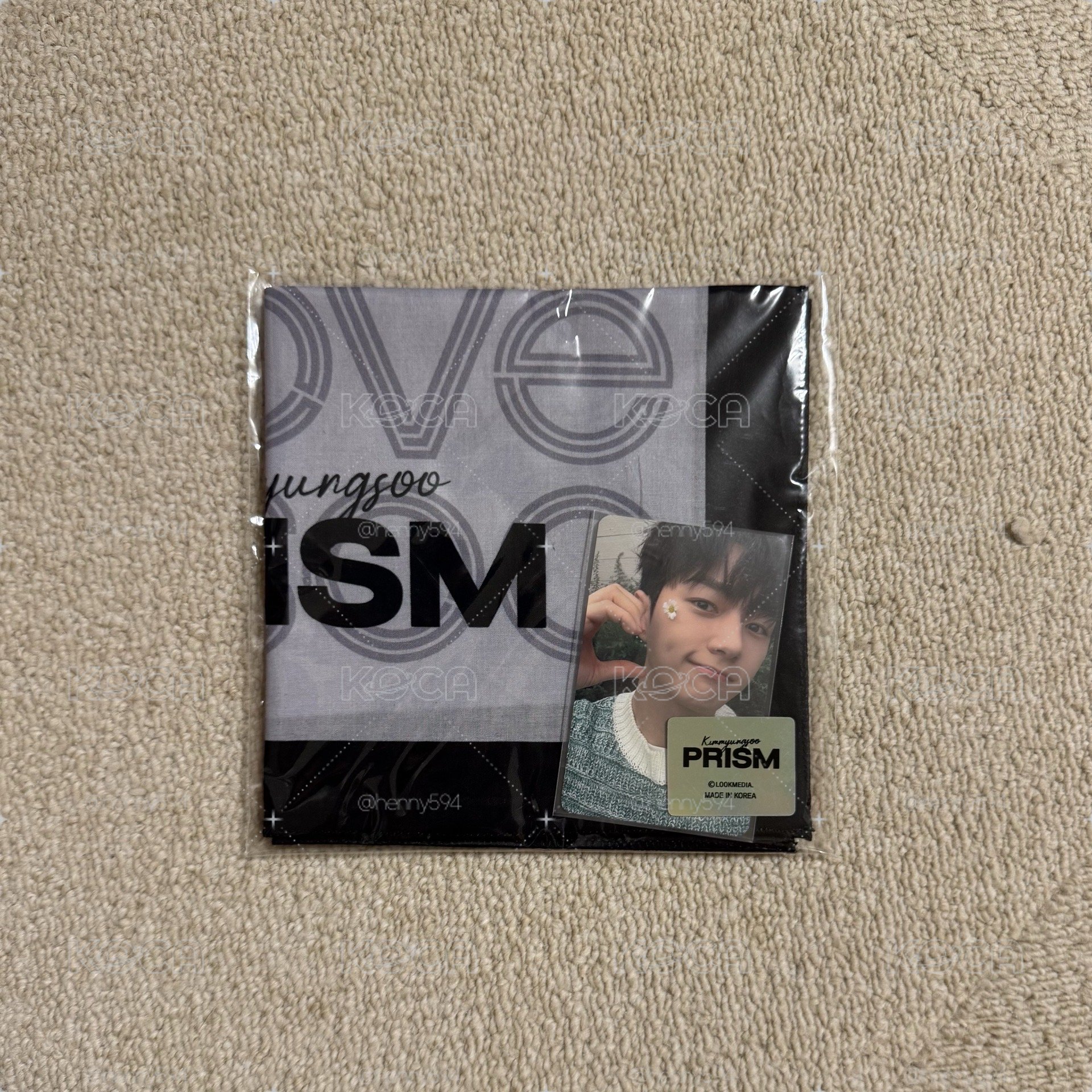 23 FM PRISM 手帕
