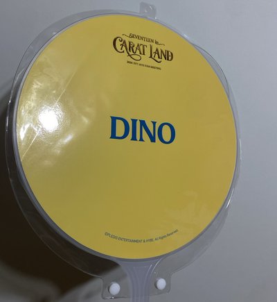 seventeen Dino 小盤｜26’克拉島 應援扇、徽章