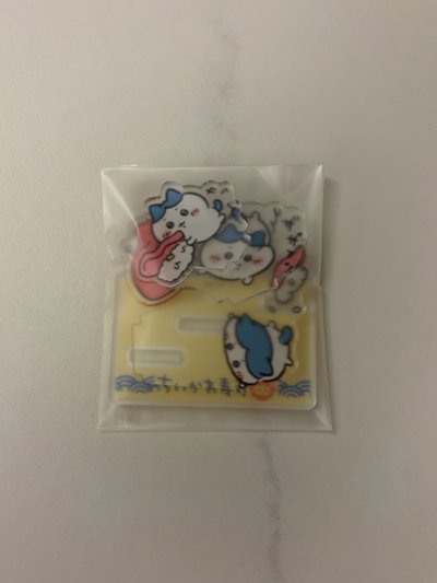 壽司小八跌倒立牌