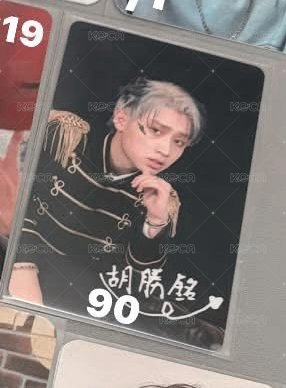 胡勝銘成名