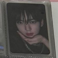 托腮辰
