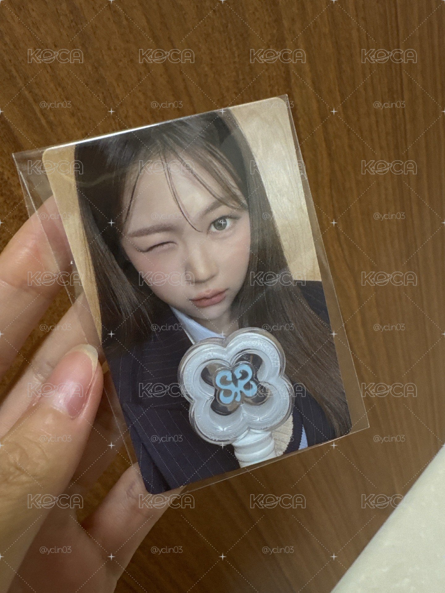 yeon 手燈卡