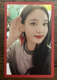 圖左