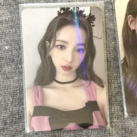 KARINA教保閃卡