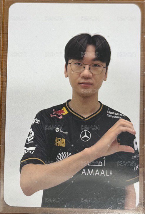 隊服卡