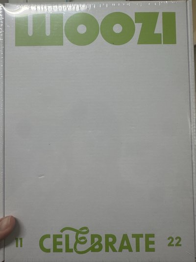 Woozi 生日禮盒