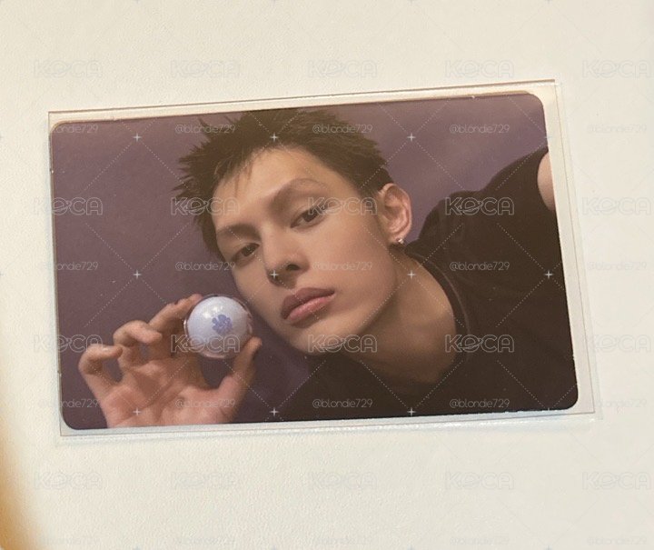  現貨迷二 'Blue Lips' Lip Balm ver. 專輯卡 JAMES